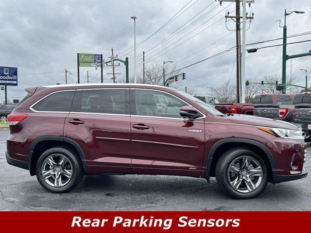 used 2017 Toyota Highlander Hybrid car, priced at $26,450