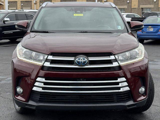 used 2017 Toyota Highlander Hybrid car, priced at $26,450