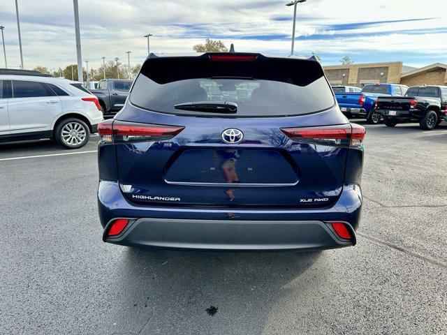 new 2024 Toyota Highlander car, priced at $45,908