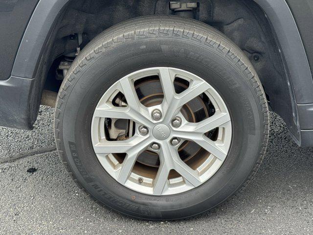 used 2023 Jeep Grand Cherokee L car, priced at $30,439