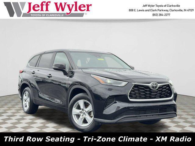 used 2023 Toyota Highlander car, priced at $33,592