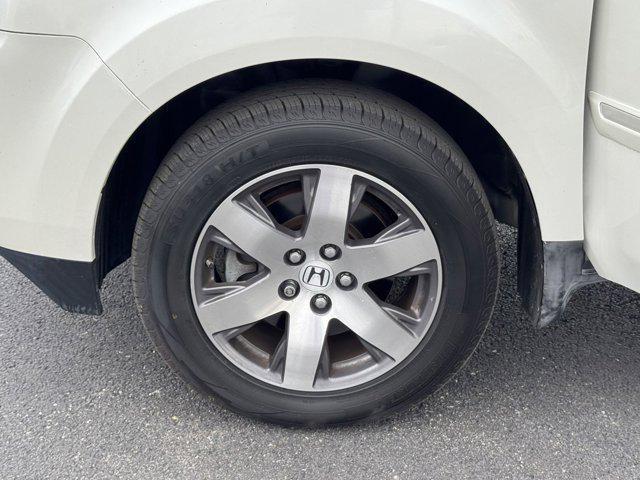 used 2013 Honda Pilot car, priced at $17,358