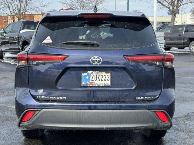 used 2022 Toyota Highlander car, priced at $36,453