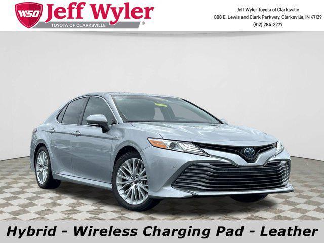 used 2018 Toyota Camry Hybrid car, priced at $20,156