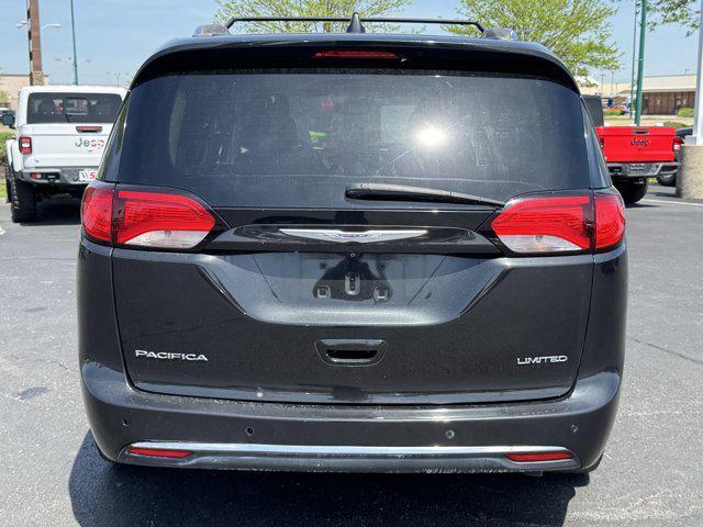 used 2020 Chrysler Pacifica car, priced at $23,869