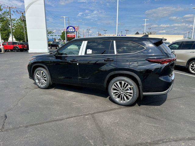 new 2025 Toyota Highlander car, priced at $54,521