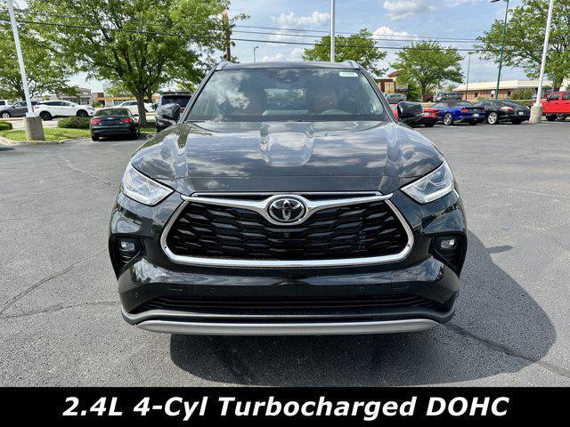 new 2025 Toyota Highlander car, priced at $54,521
