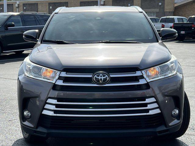 used 2019 Toyota Highlander car, priced at $23,533