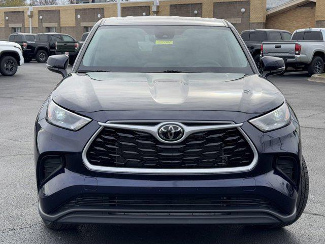 used 2023 Toyota Highlander car, priced at $39,447