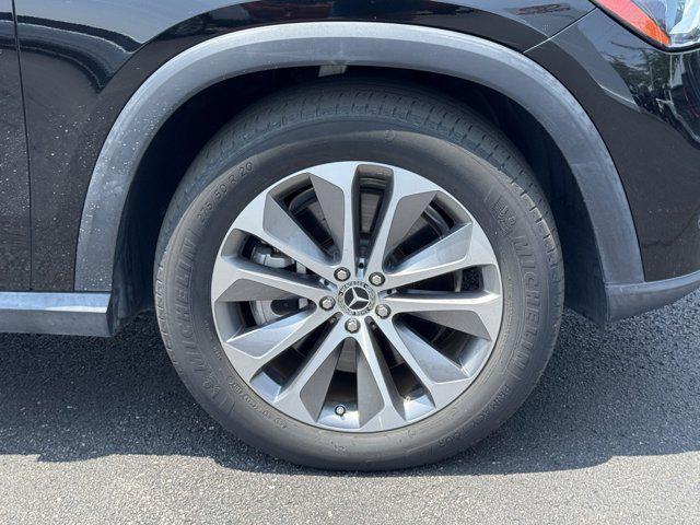 used 2020 Mercedes-Benz GLE 450 car, priced at $42,157