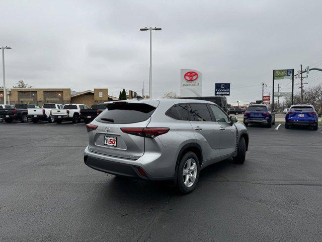 used 2023 Toyota Highlander car, priced at $36,395