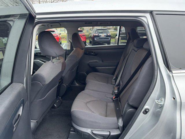 used 2023 Toyota Highlander car, priced at $36,395