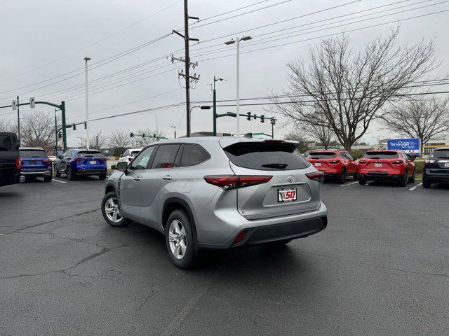 used 2023 Toyota Highlander car, priced at $36,395