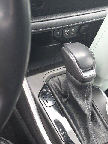 used 2022 Toyota Highlander car, priced at $34,159