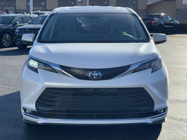 used 2024 Toyota Sienna car, priced at $48,958