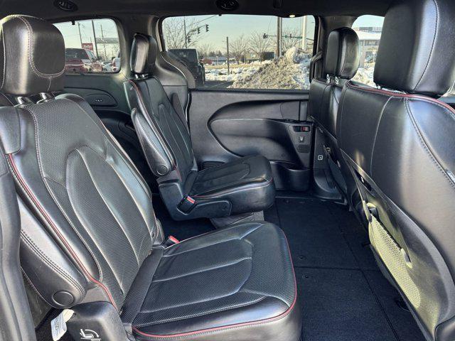 used 2019 Chrysler Pacifica car, priced at $23,116