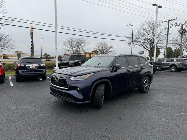 used 2021 Toyota Highlander car, priced at $28,948