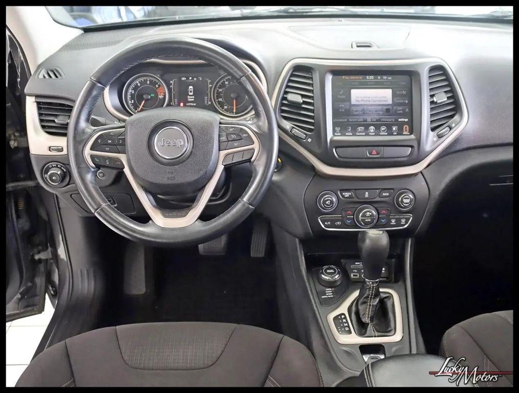 used 2016 Jeep Cherokee car, priced at $10,980