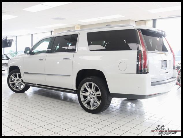 used 2019 Cadillac Escalade ESV car, priced at $35,980