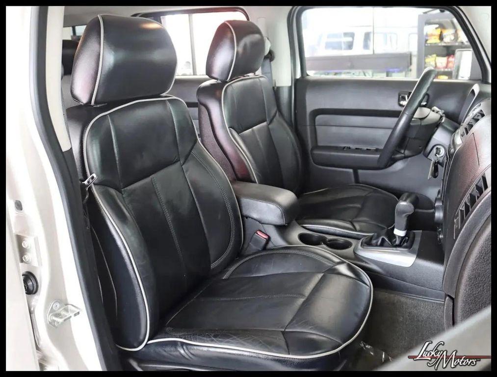 used 2006 Hummer H3 car, priced at $9,890