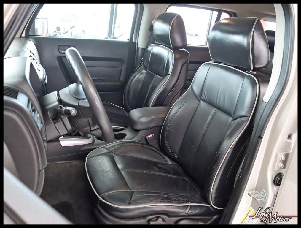 used 2006 Hummer H3 car, priced at $9,890
