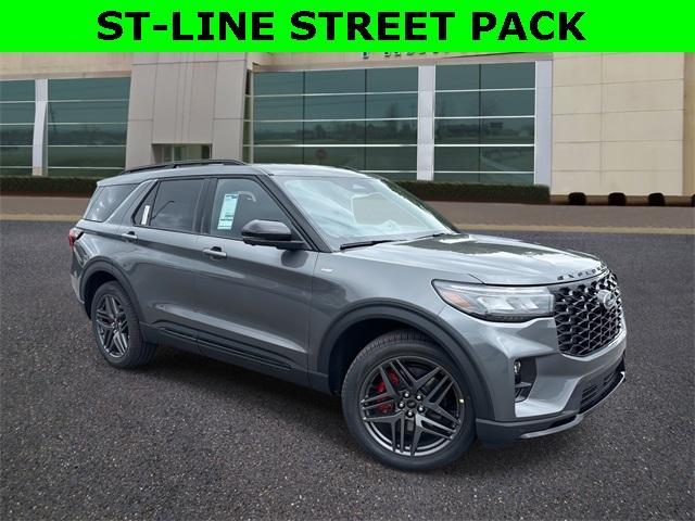 new 2025 Ford Explorer car, priced at $46,925