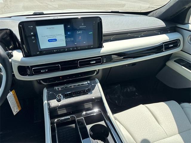 new 2025 Lincoln Aviator car, priced at $92,183