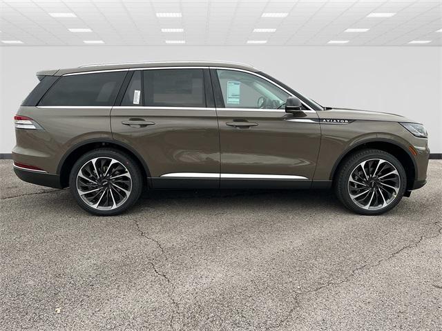 new 2025 Lincoln Aviator car, priced at $78,870