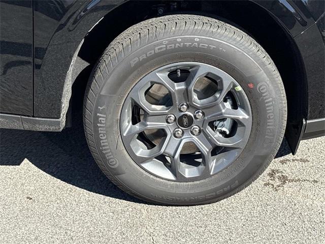 new 2025 Ford Maverick car, priced at $31,478