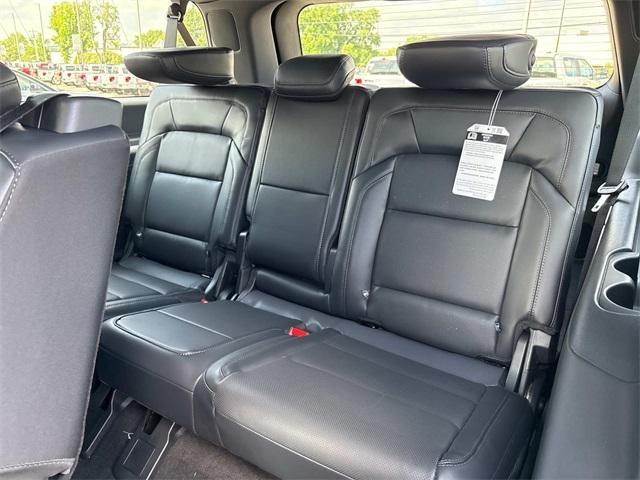 new 2025 Lincoln Navigator L car, priced at $109,615