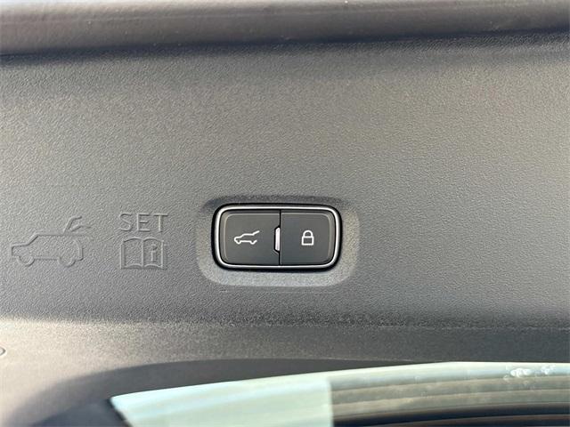 new 2025 Lincoln Navigator L car, priced at $109,615