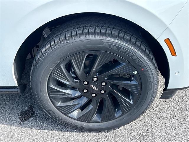 new 2025 Lincoln Navigator L car, priced at $109,615