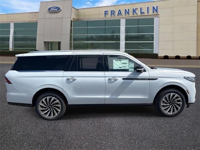 new 2025 Lincoln Navigator L car, priced at $123,450
