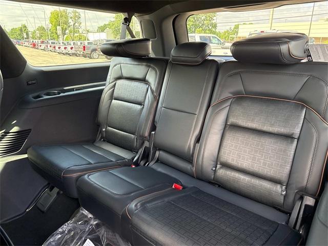 new 2025 Lincoln Navigator L car, priced at $123,450