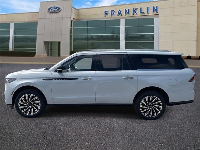 new 2025 Lincoln Navigator L car, priced at $123,450