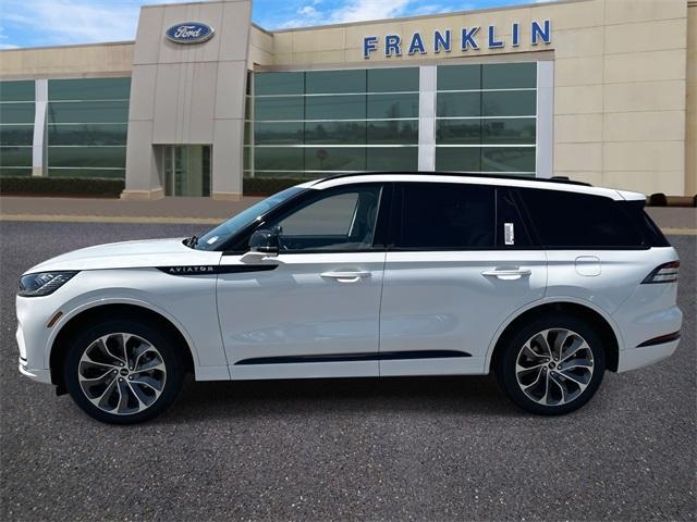 new 2025 Lincoln Aviator car, priced at $65,654