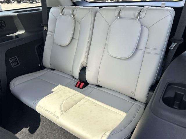 new 2025 Lincoln Aviator car, priced at $65,654