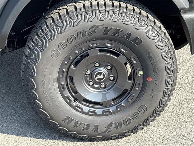 new 2025 Ford Bronco car, priced at $49,630