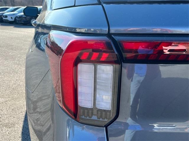 new 2025 Ford Explorer car, priced at $57,525