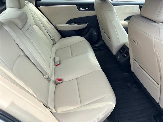 used 2018 Honda Clarity Plug-In Hybrid car, priced at $19,406