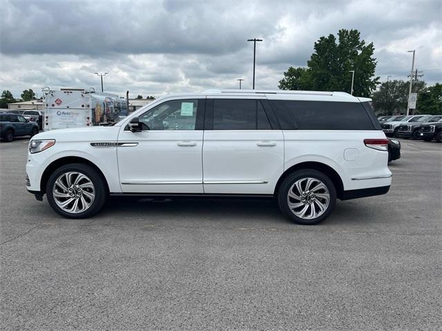 new 2024 Lincoln Navigator L car, priced at $104,317