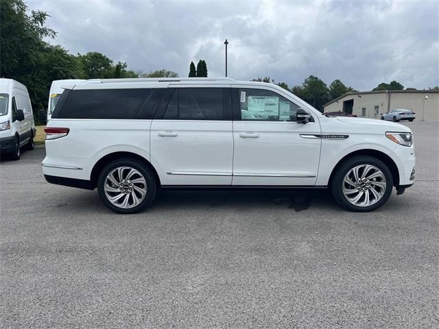 new 2024 Lincoln Navigator L car, priced at $104,317