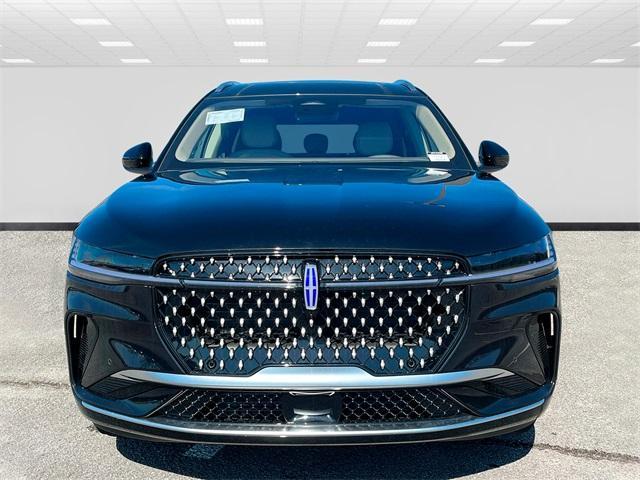 new 2025 Lincoln Nautilus car, priced at $66,223