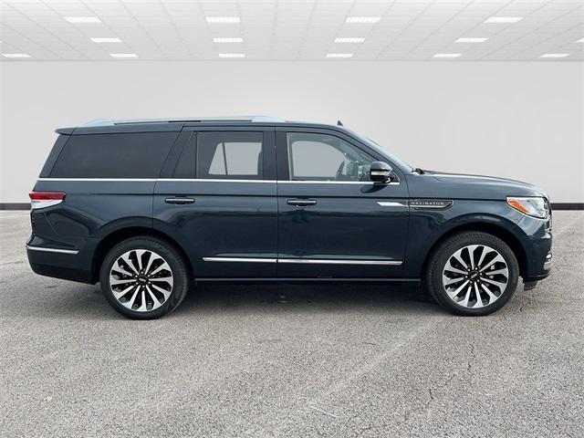 new 2024 Lincoln Navigator car, priced at $99,203