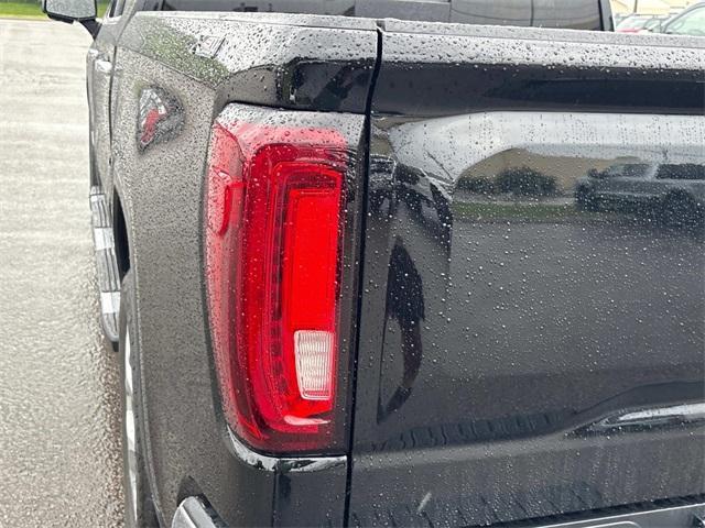 used 2023 GMC Sierra 1500 car, priced at $52,143