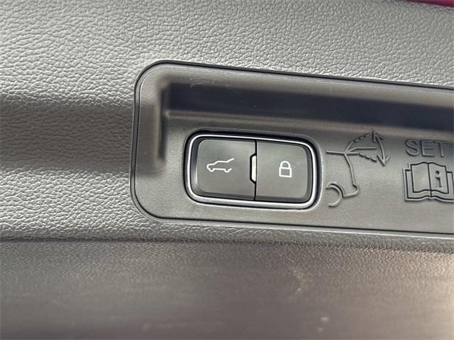 used 2023 Ford Explorer car, priced at $29,899