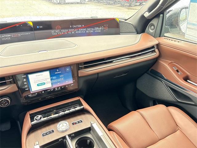 new 2025 Lincoln Navigator car, priced at $106,305