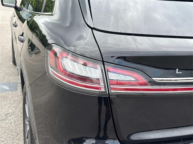 used 2021 Lincoln Nautilus car, priced at $25,854