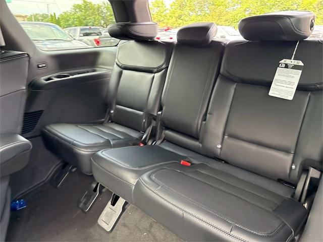 new 2025 Ford Expedition car, priced at $83,985