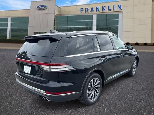new 2025 Lincoln Aviator car, priced at $62,147